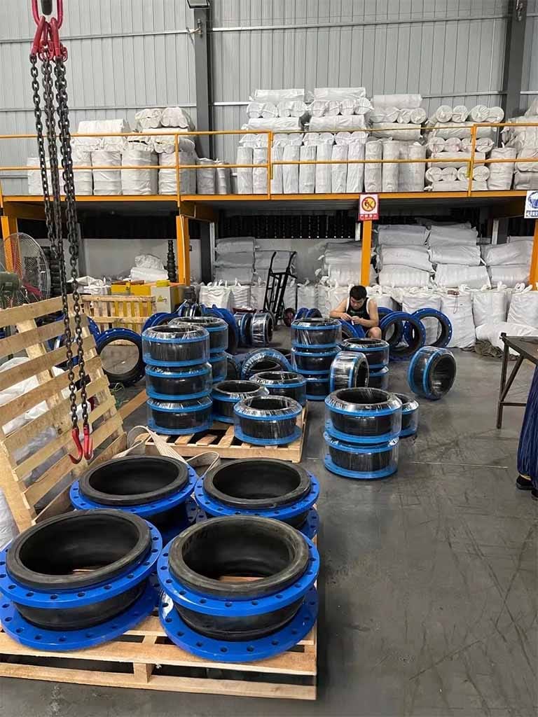 powder coated flange rubber expansion joint