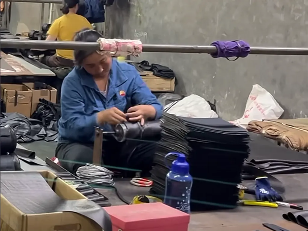  polyester cord fabric wrapping process on rubber expansion joint